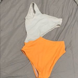 Cupshe cut out bathing suit